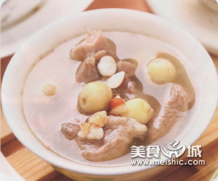 (1)莲子珧柱瘦肉汤的做法步骤