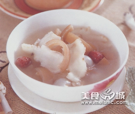 红枣桂圆猪肤汤的做法步骤