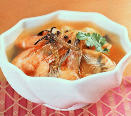 (1)虫草杜仲炖海虾的做法步骤