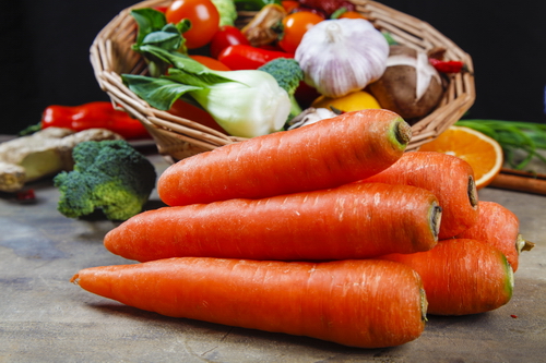 胡萝卜生吃熟吃的作用与功效与作用