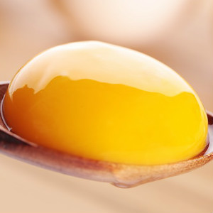 蛋黄越黄对眼睛健康越好