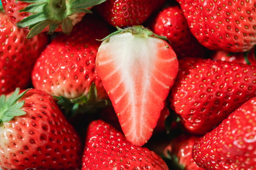 草莓的营养价值及功效与作用